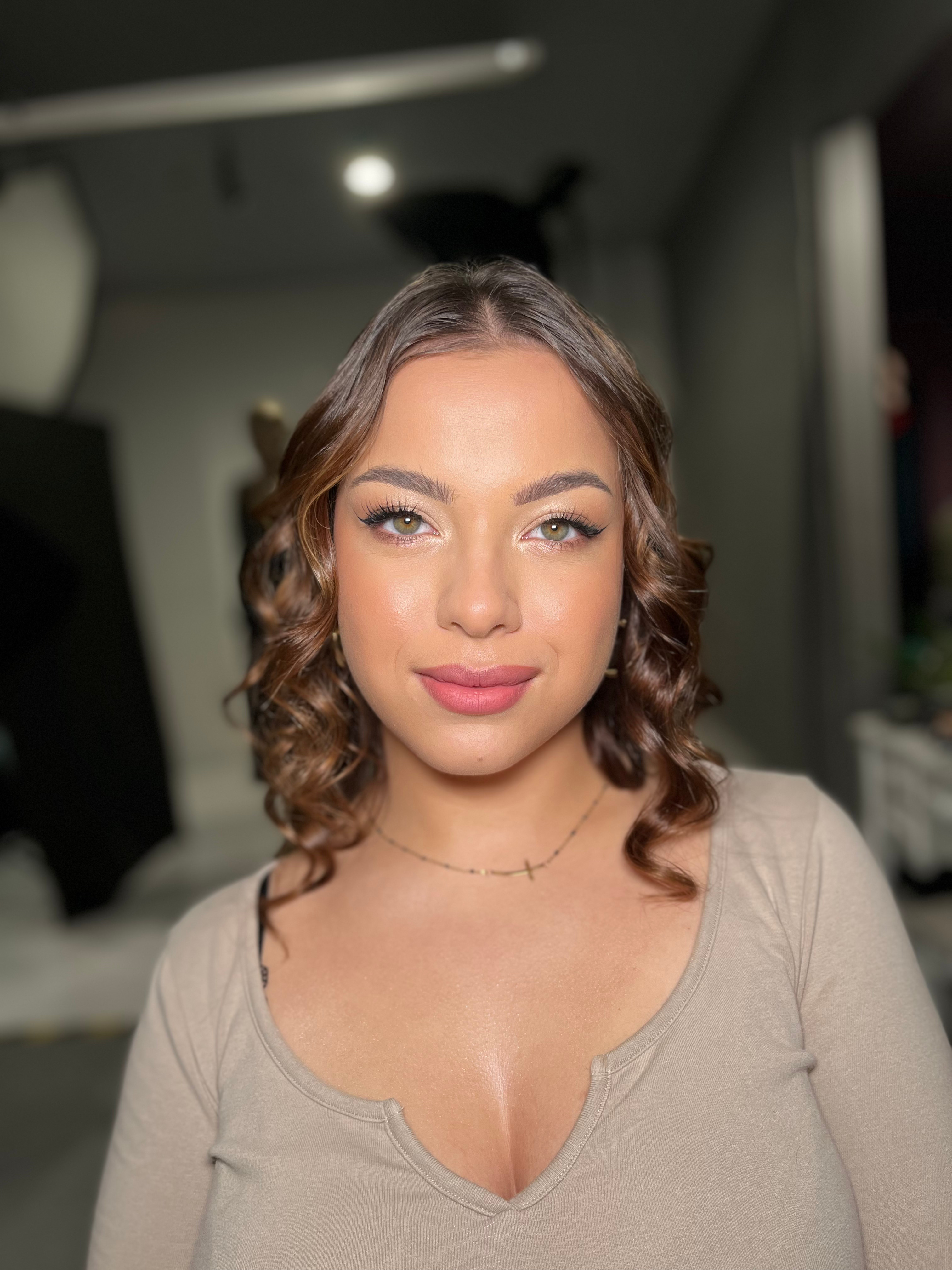 Makijaż wieczorowy – Ewelina Broda MUA